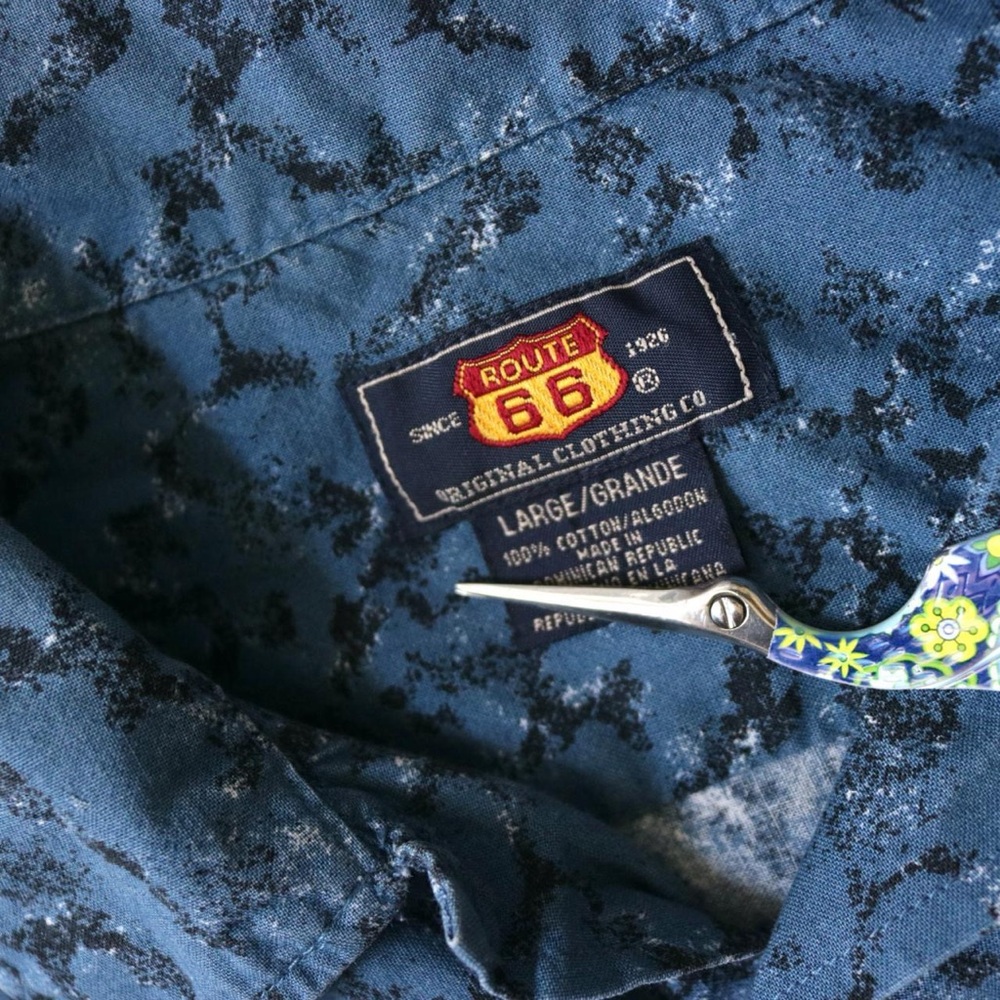 Blue Ocean Water Patterned Button Down Shirt - image 3